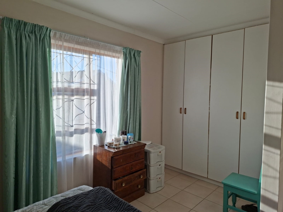3 Bedroom Property for Sale in Strelitzia Park Eastern Cape
